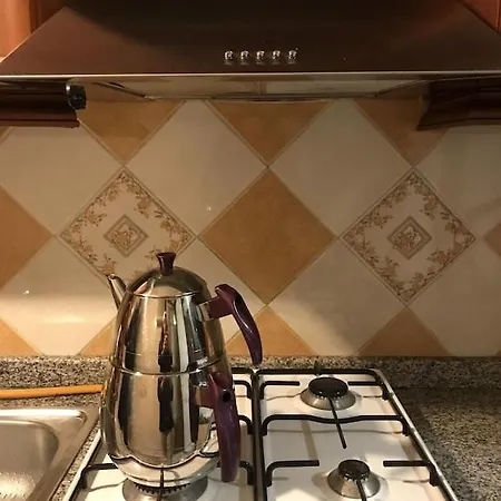 Ulasim Araclarina Yakin Konforlu Ve Genis Bir Ev... Apartment *